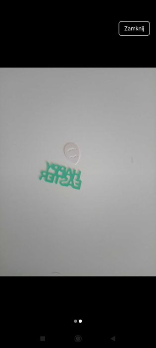 Pudełeczko pełnych osób koralików świątecznych wielkanocnych