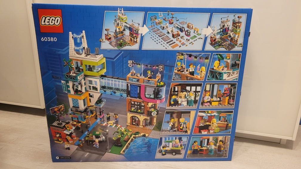 Lego City 60380 Centrum miasta Śródmieście