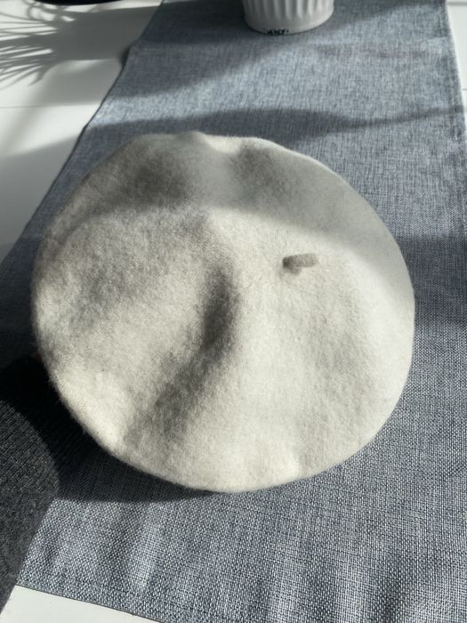 Stan: bardzo dobry  100% wełna