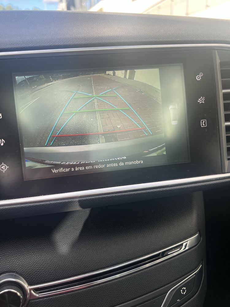 Peugeot 308 1.6 em excelente