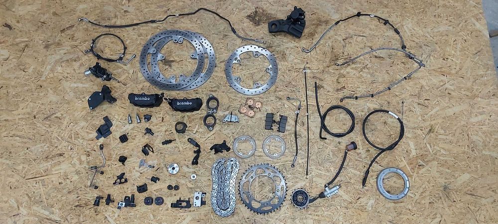 F900xr F900 Silnik dekiel oslona stator magneto pompa tryb sprzeglo