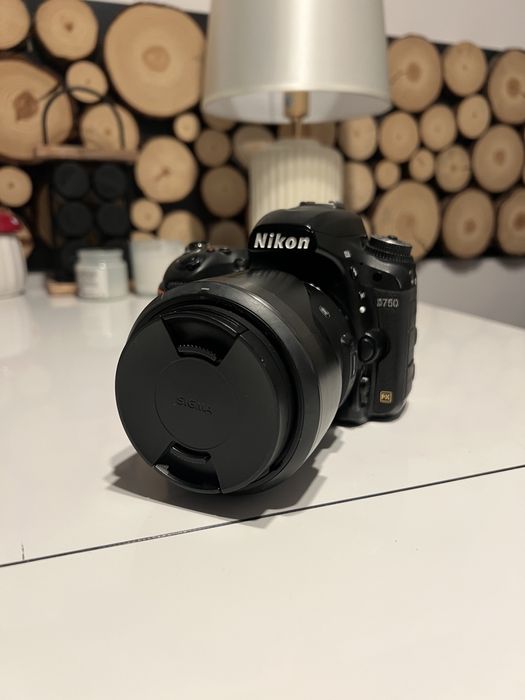Nikon D750 + grip Newell