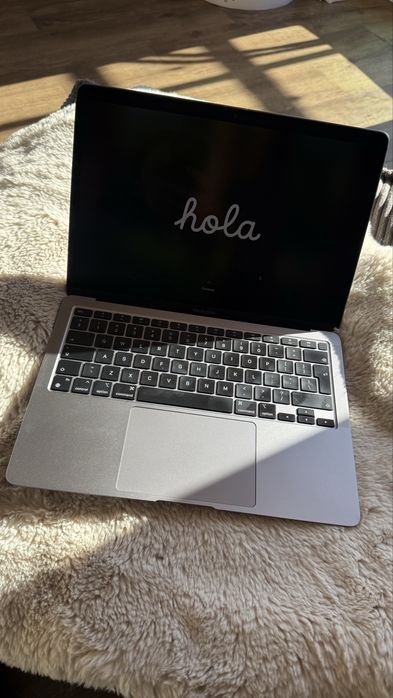 MacBook Air 13” M1 2020 bateria 91%