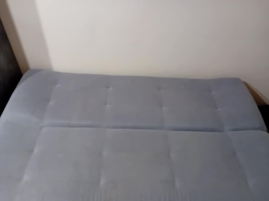 Łóżko na sprzedaż