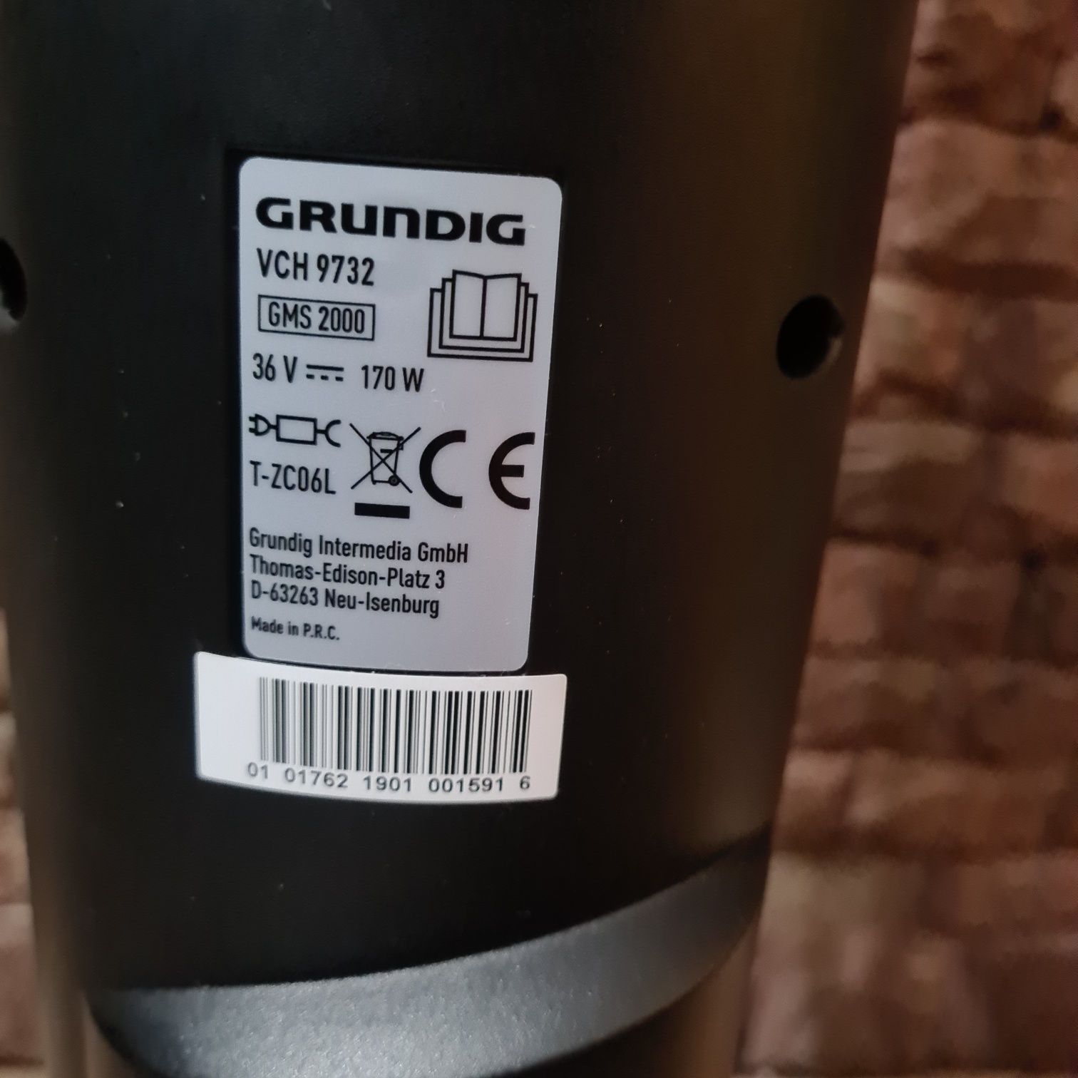 Пилосос швабра Grundig VCH 2732