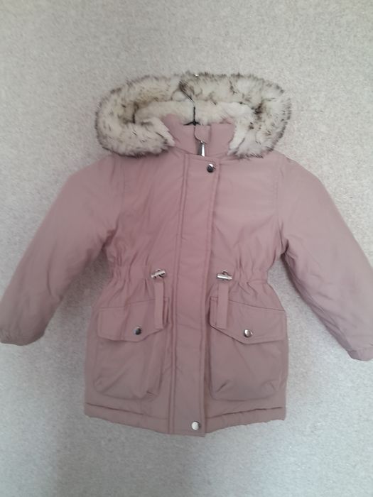 Курточка для дівчинки