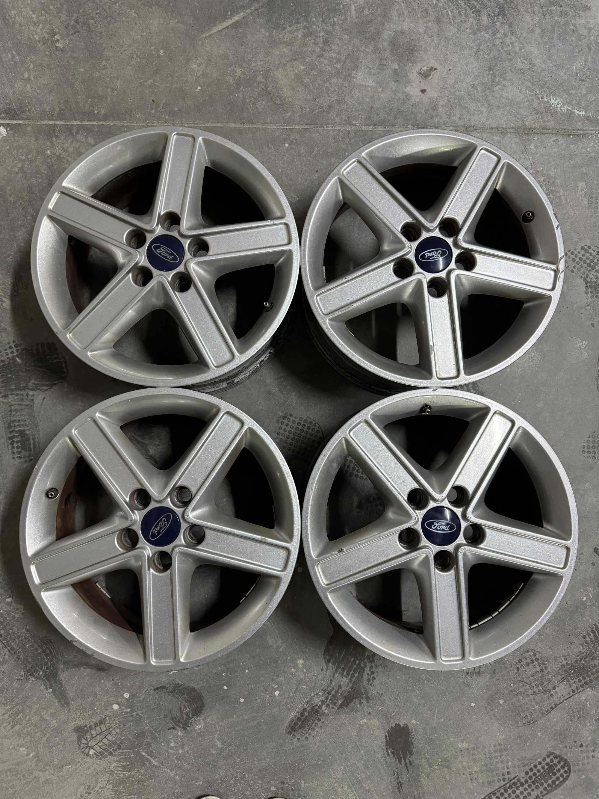 Felgi  Ford Mondeo C-max Kuga Focus S-Max 6,5x16 ET52,5 5x108