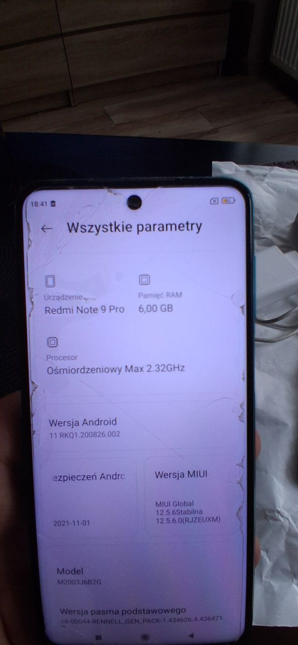 Sprzedam redmi note 9 pro 6 GB ram-u 64 ROM