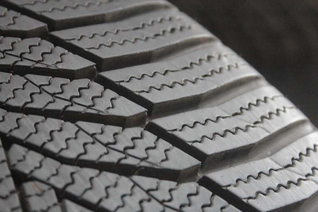 225/45/17 Nexen WinGuard Sport 2 WU7 225/45 R17 94V XL 2022r