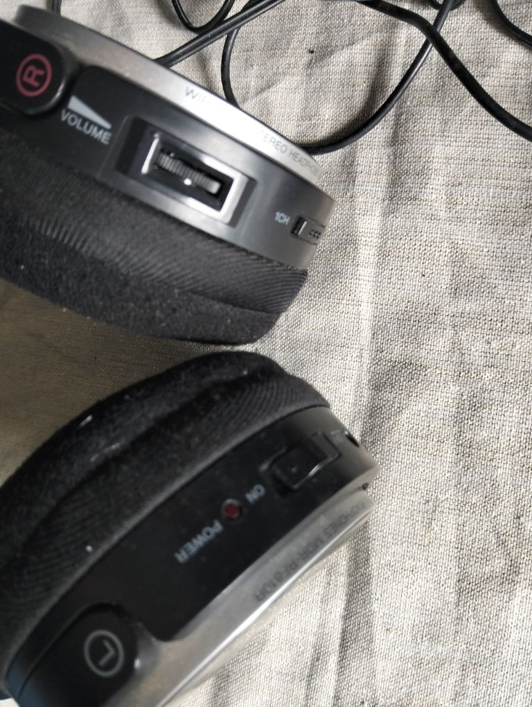 Słuchawki bezprzewodowe Sony MDR RF810R