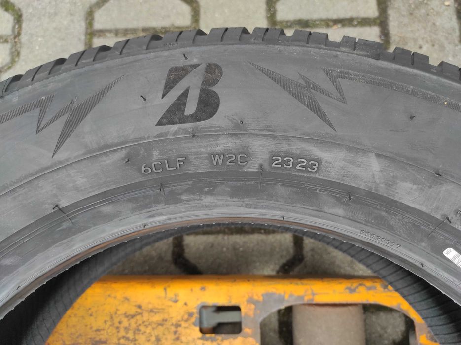NOWE zimowe 4szt 215/65 R17 Bridgestone Blizzak LM005 WYSYŁKA 2024
