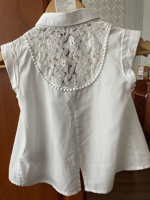 Шкільна блузка на дівчинку, розмір 116-128