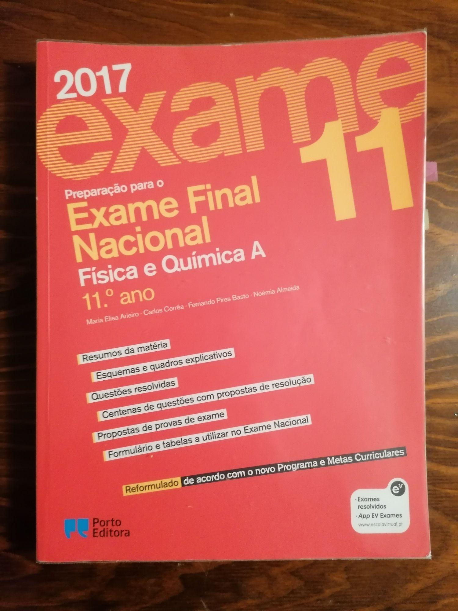 Vendo Livros Exames 11/12 Ano