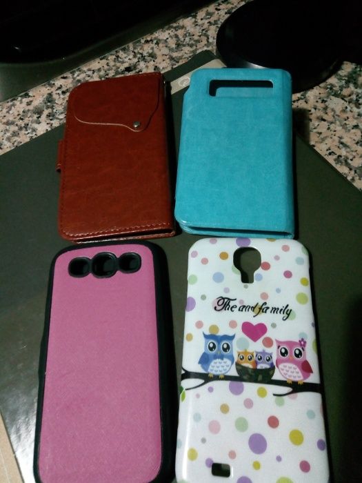 Vendo Capas p/ Telemóveis Samsung Galaxy S3 e S4