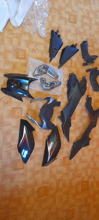 Części honda cb 500 f 2020r lagi licznik zadupek z 650 kawasa