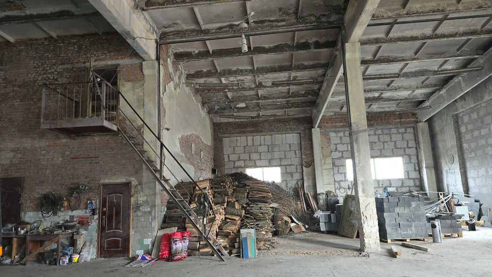 Продаж приміщення, Коростишів, 1846м.кв+офіс (24101164)