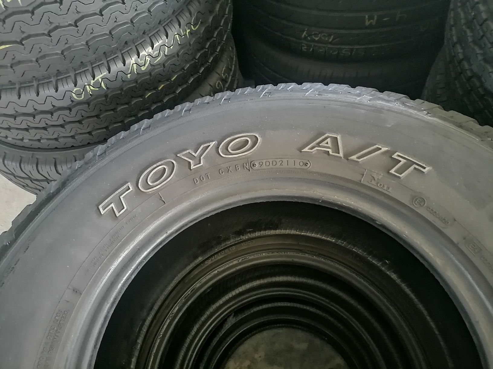 Болотні Шини БВ  235/75 R15 TOYO Open Country Склад