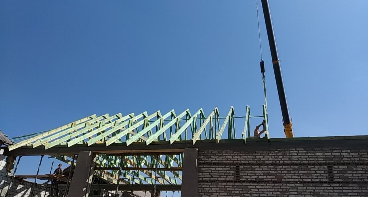 Murowanie kominów, ścian. Wylewki betonowe,elewacje