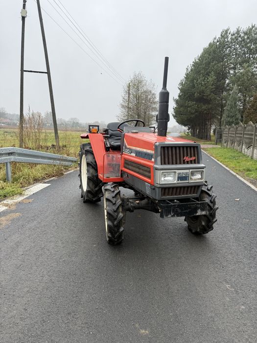 Traktorek Yanmar FX20D