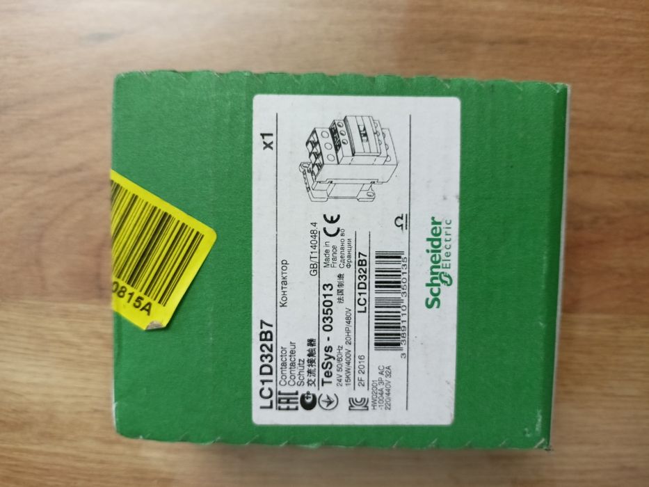 Stycznik Schneider LC1D32 B7 32 A 24 VAC