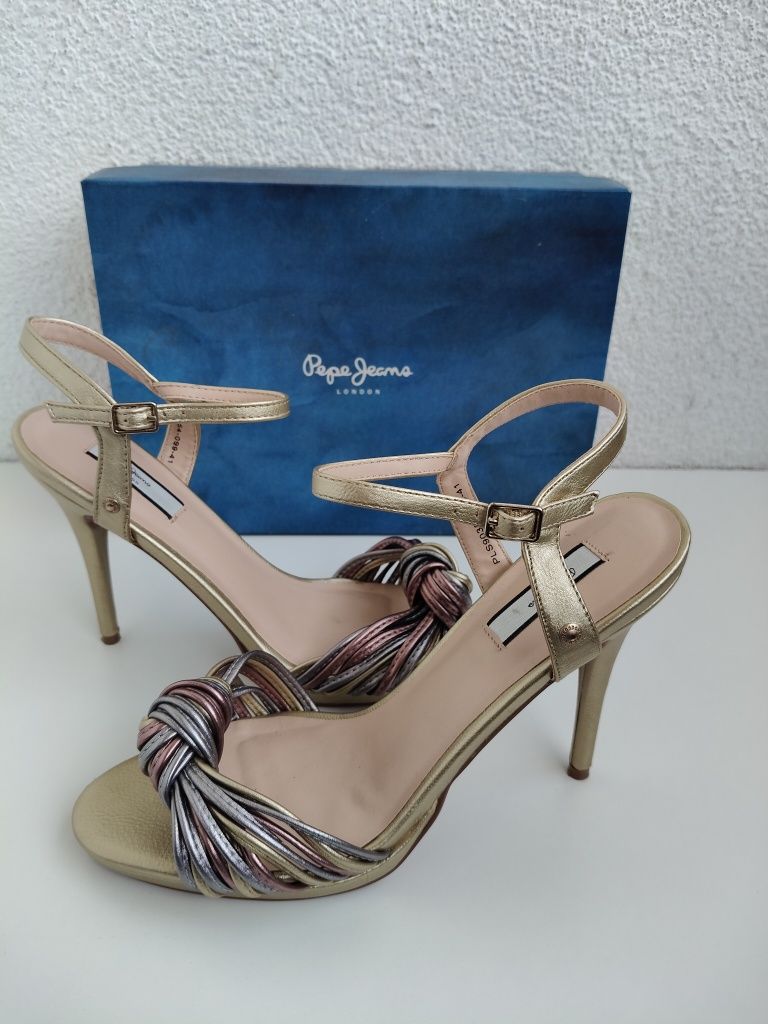 Buty damskie na obcasie szpilki odkryte Pepe jeans r.41
