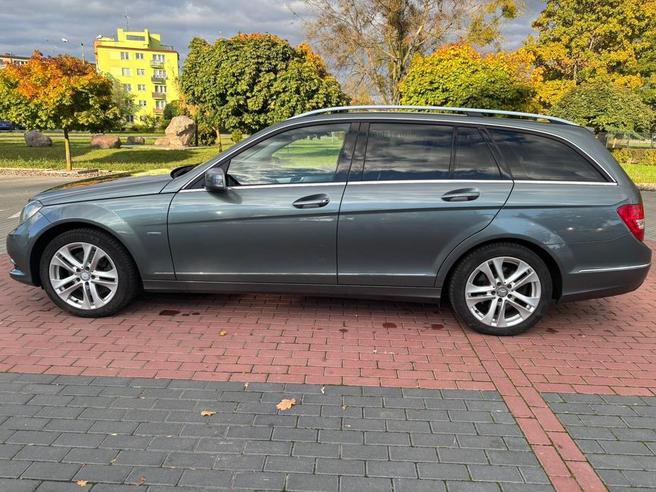 Mercedes C180 1.8 cgi bezwypadkowy