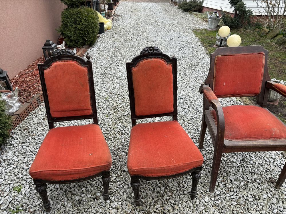 Krzesla stare do renowacji