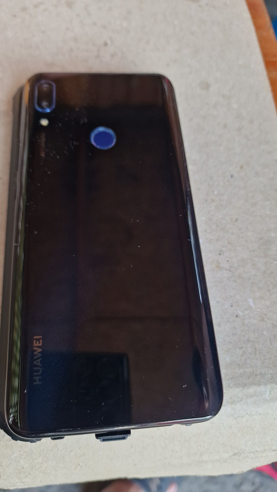 Huawei P smart Z 4/64 в идеальном состоянии.