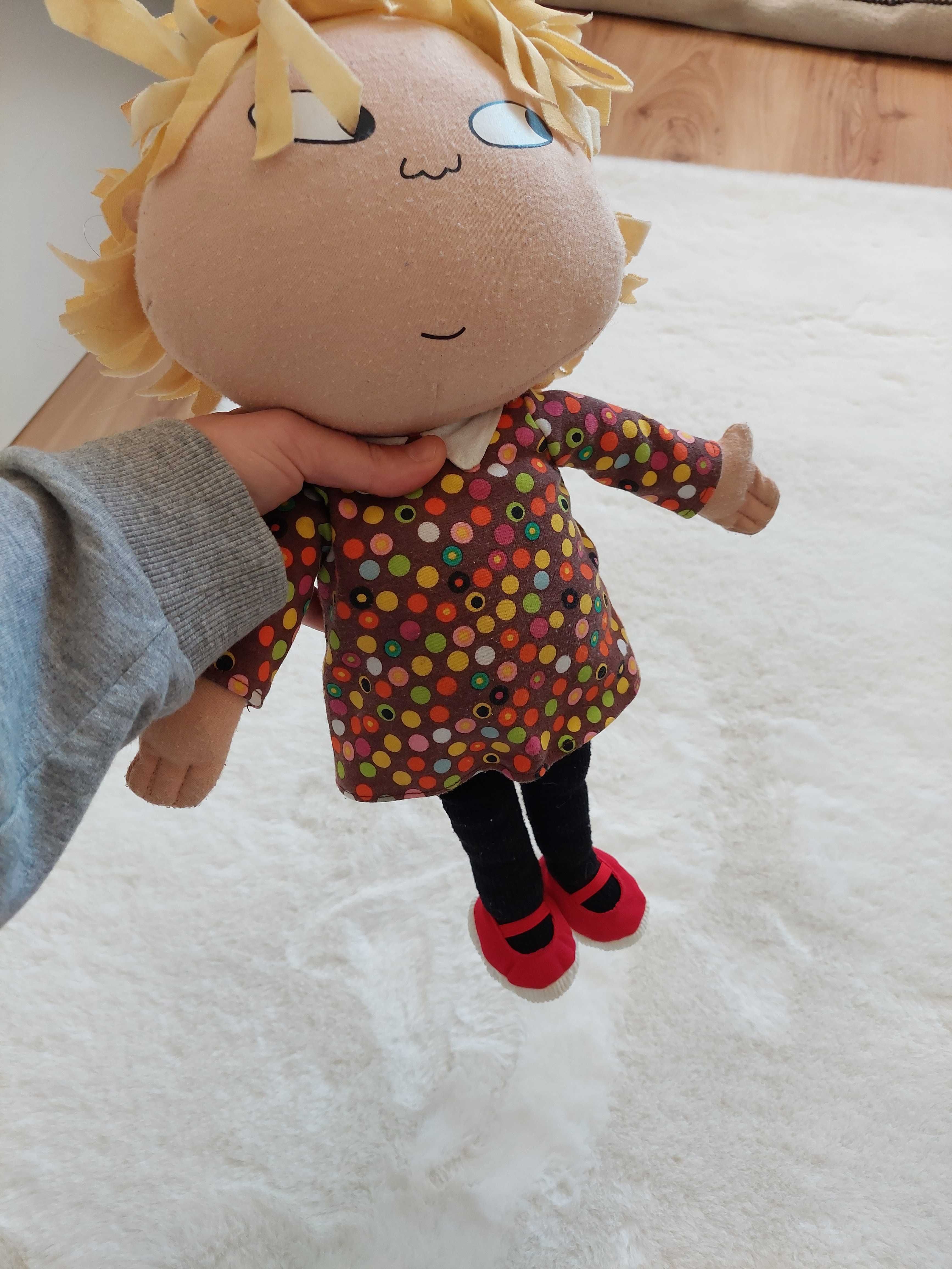 maskotka Lola mówiąca z bajki, książki "Charlie i Lola"  duża !