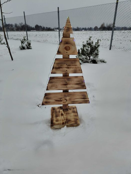 Choinka drewniana ozdobna