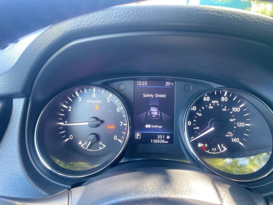 Продам Nissan Rogue 2017