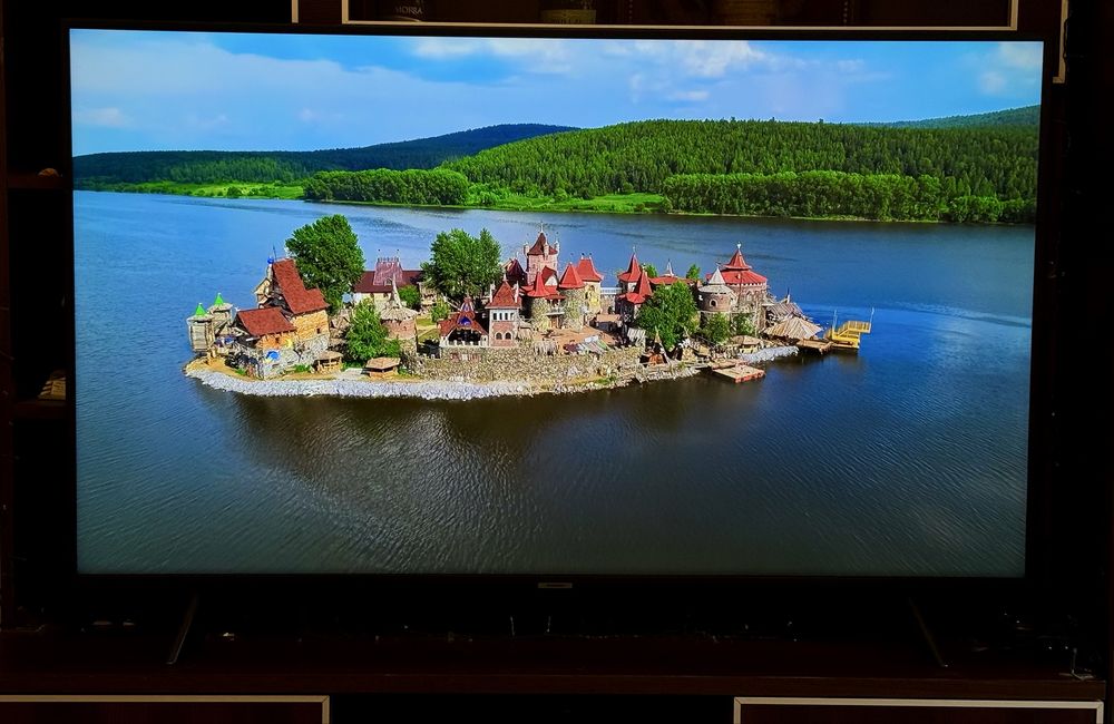 Samsung UE55RU7102 – Smart TV 55” UHD 4K – Stan bardzo dobry