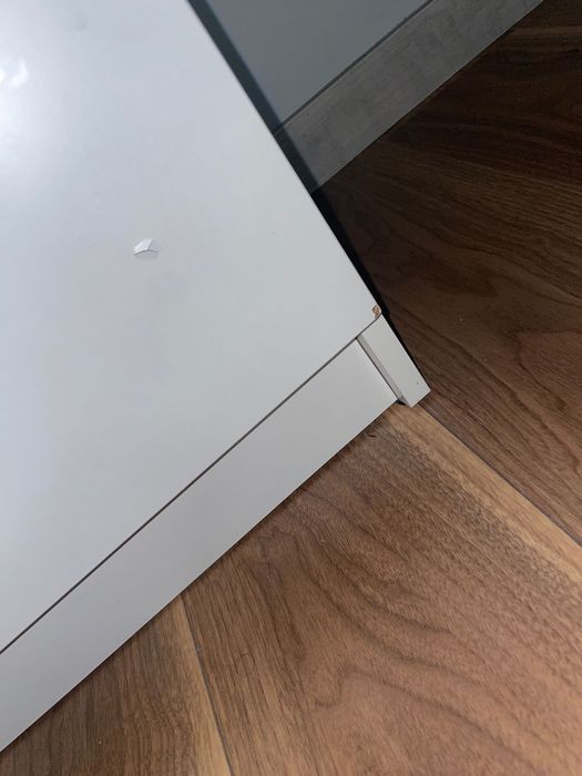 Komoda biała 4 szuflady