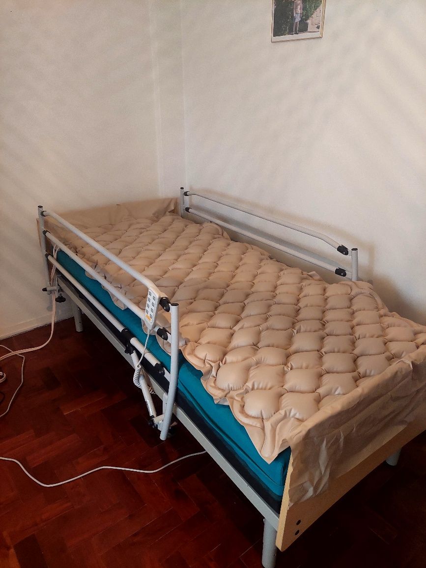 Cama articulada elétrica