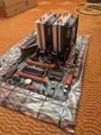Huananzhi X99 BD4 + 2678 v3 + 32GB RAM