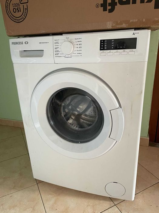 Maquina de lavar roupa