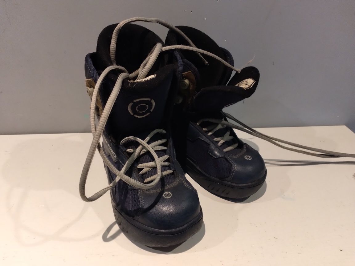 Buty snowboardowe dla dziecka 33