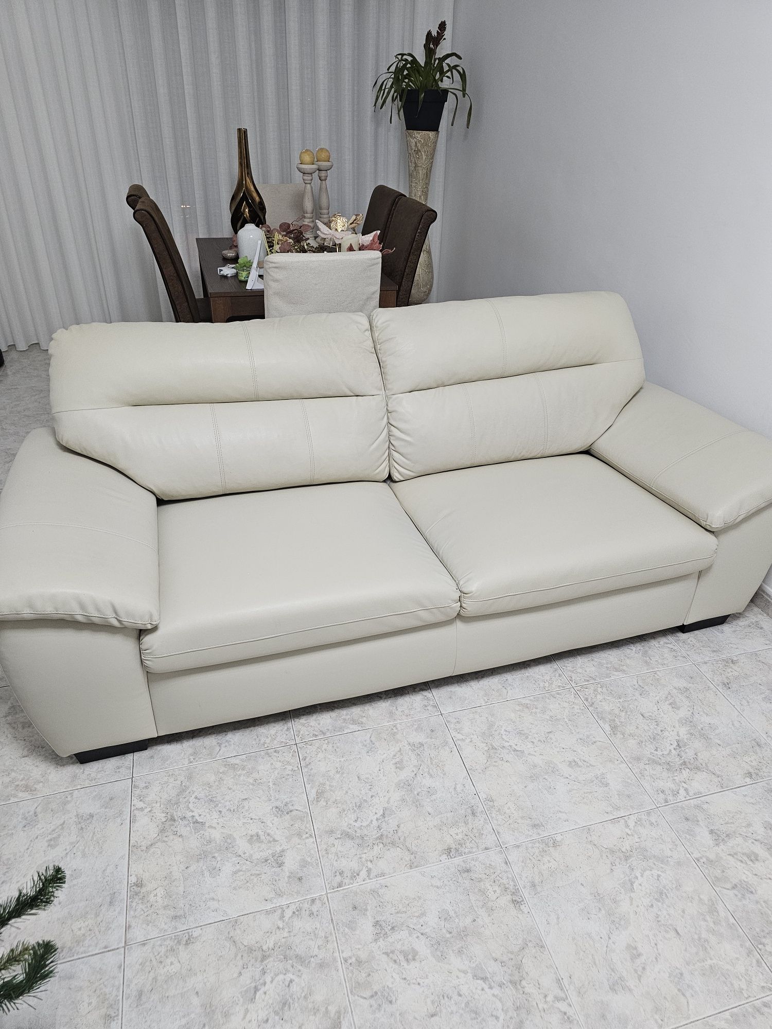 Sofa 3 lugares usado como novo