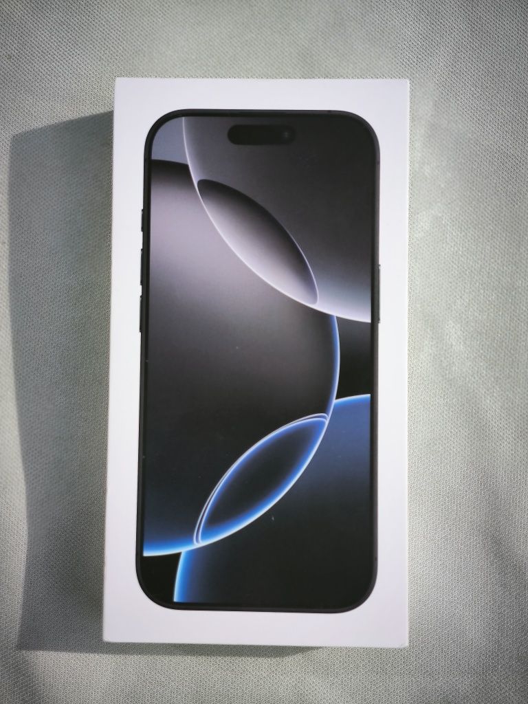 iPhone 16 Pro 1 TB, Black Titanium