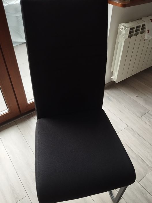 Meble krzesła do salonu