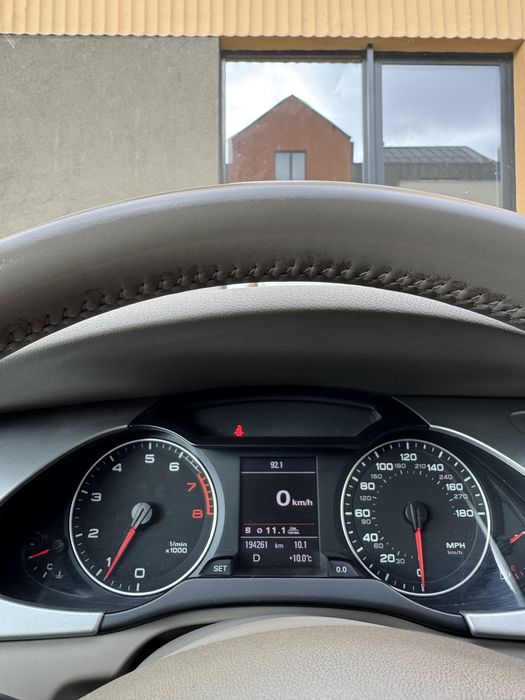 Продам Audi А4 В8 2.0 quattro (211л.с.) 2012 (195тыс.км)