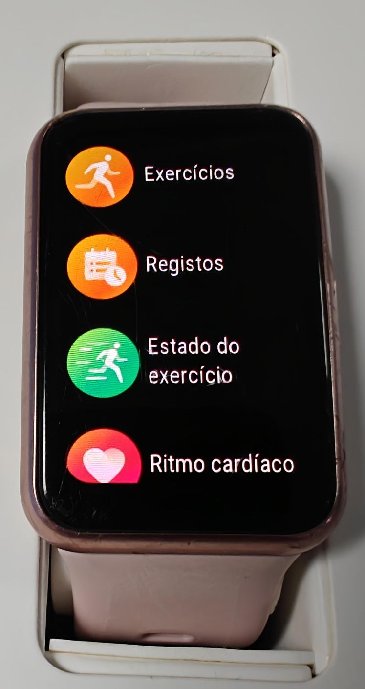 Huawei Watch Fit
Ecrã amoled de 1.64"
Bateria de longa dura