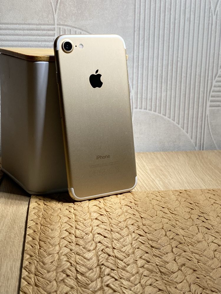 Iphone 7 Gold , stan bdb