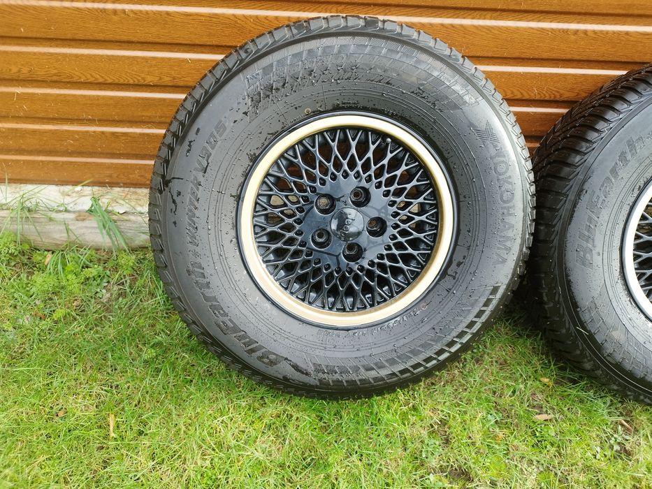 Koła Jeep Grand Cherokee Yokohama BluEarth Winter 265/70R15