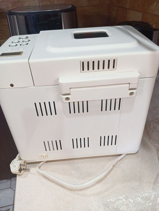 Хлібопічка KENWOOD