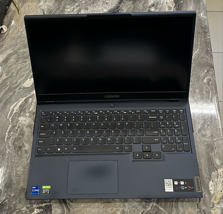 Laptop Lenovo Legion 5 Intel Core i7-11800H 15.6" 64GB 512GB RTX 3060