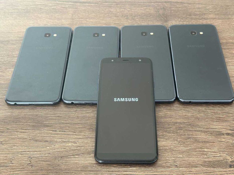 Смартфон Samsung Galaxy J4+ J415FN 2/32гб 3300мАг 2-Sim 13/5мп 6"