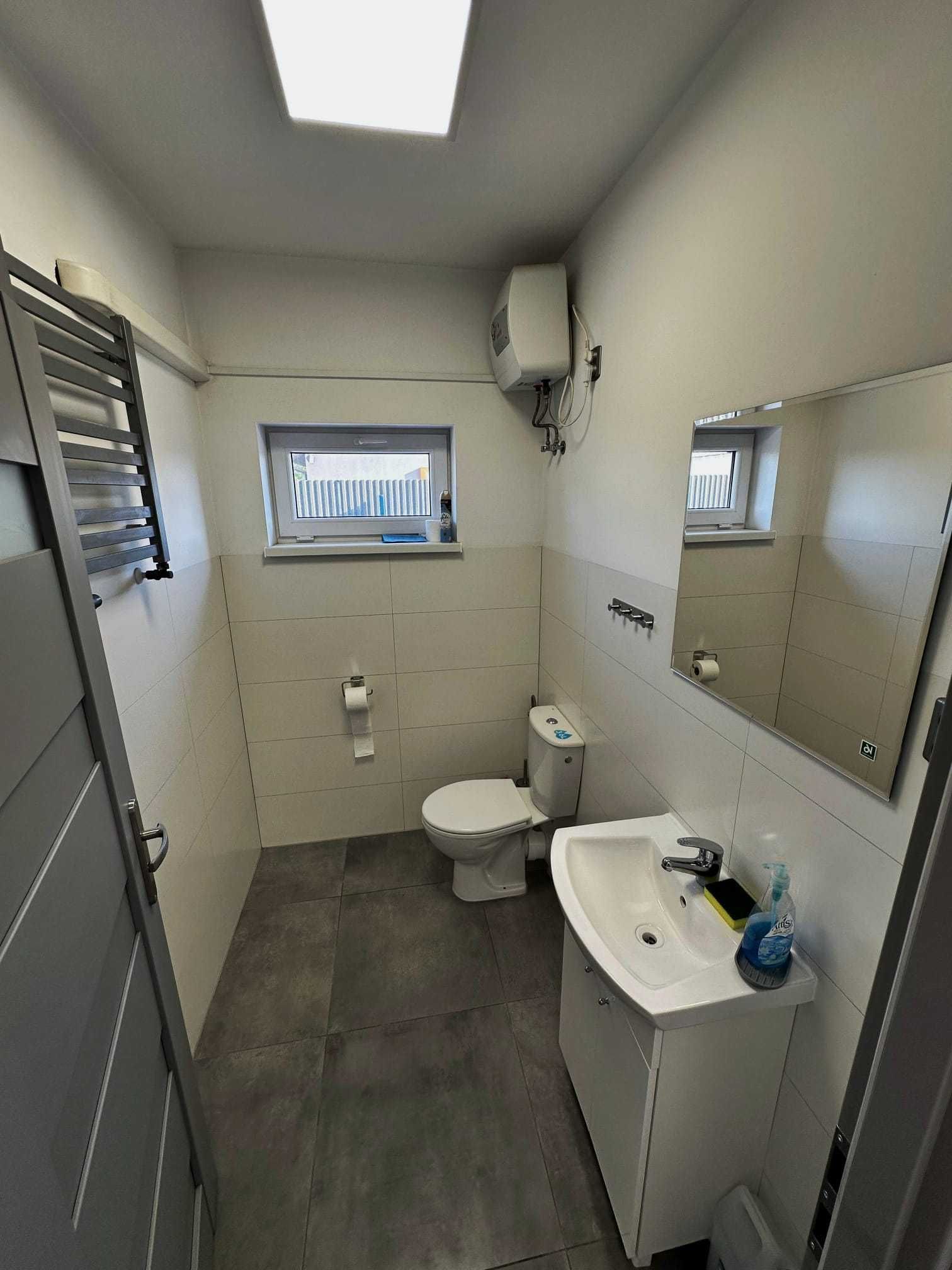 Wynajmę obiekt przemysłowo-usługowy działka 50ar + bud 450m2 Igołomska