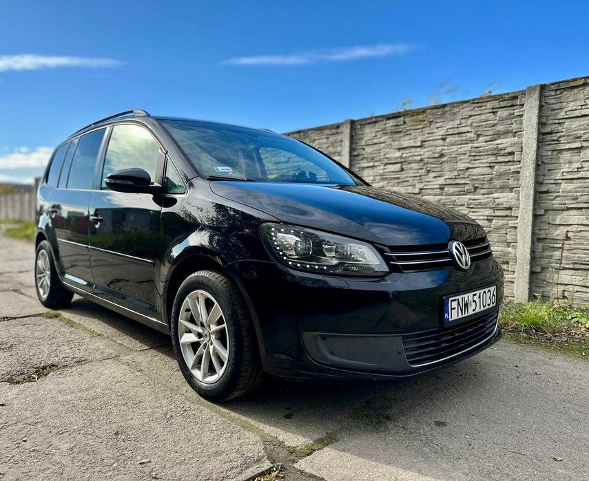 vw touran 1,6 tdi xenon navi czujniki zarejestrowany