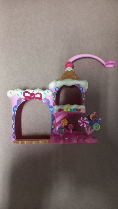 Várias casas da pinypon